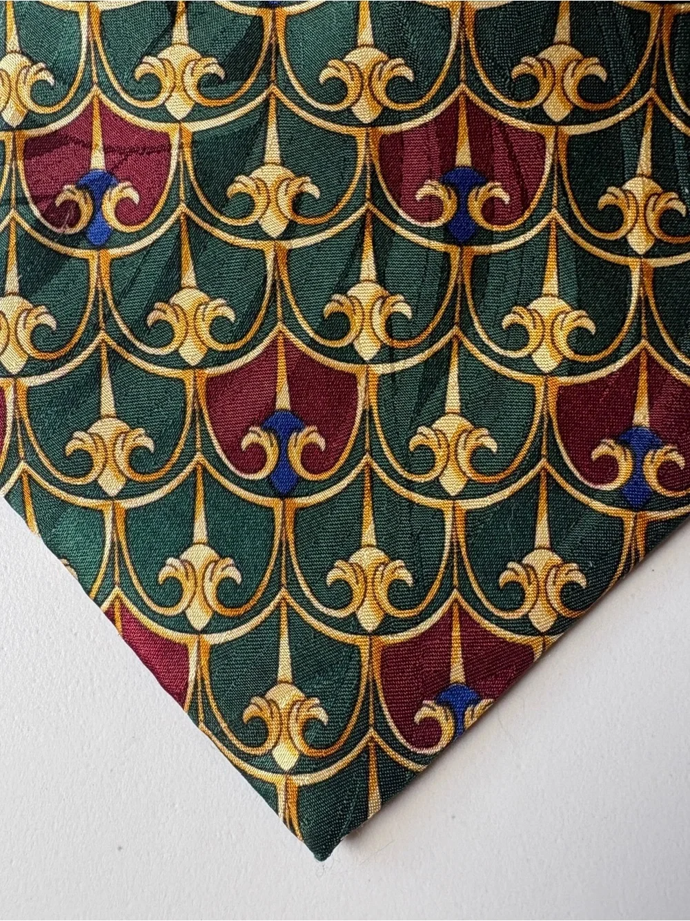 Bill Blass Belle Epoque Silk Tie Green Burgundy Gold Fleur de Lis Vintage